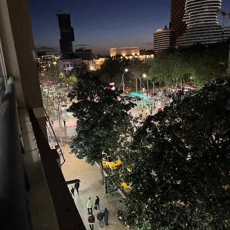 Skanderbeg Corner Flat 地拉那